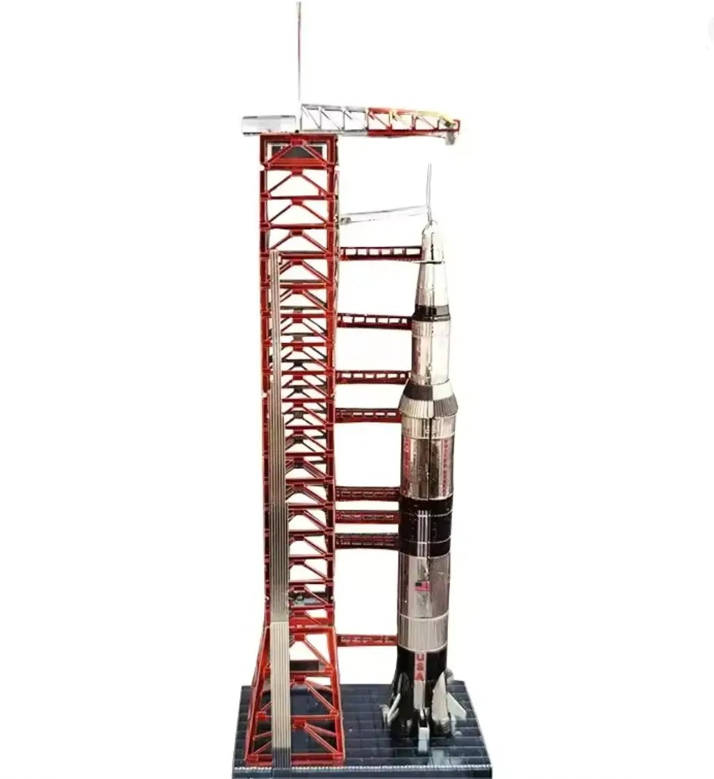 Maqueta Metal Apollo Saturn V